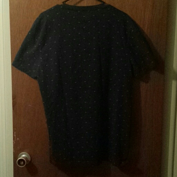 A Casual Shirt - Picture 2 of 3